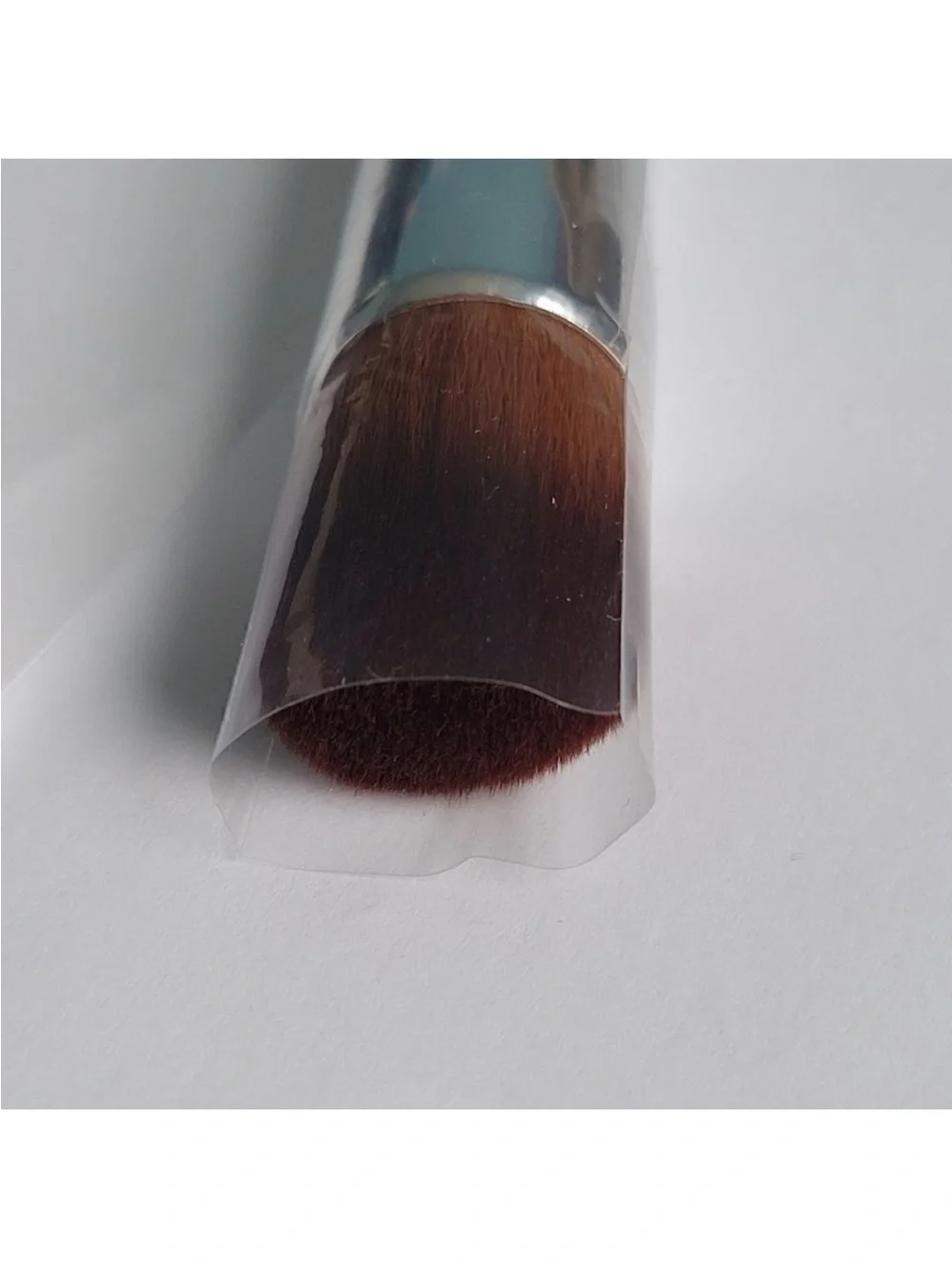 Anastasia Beverly Hills Flat A30 Foundation Brush - Black Handle, Brown Bristles